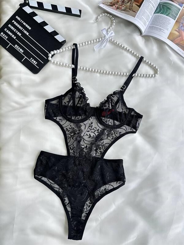 Scarlest Çiçek Desenli Siyah Bodysuit