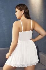 Scarlest Büyük Beden Beyaz Dantel İşlemeli İnce Askılı Gecelik