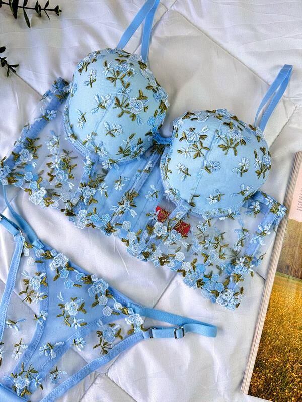 Scarlest Özel Tasarım Mavi Dantel İşlemeli Çiçek Desenli Destekli Bralet Takımı