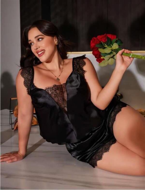 Scarlest Büyük Beden Siyah Omuz Dantel İşlemeli Saten Şortlu Takım