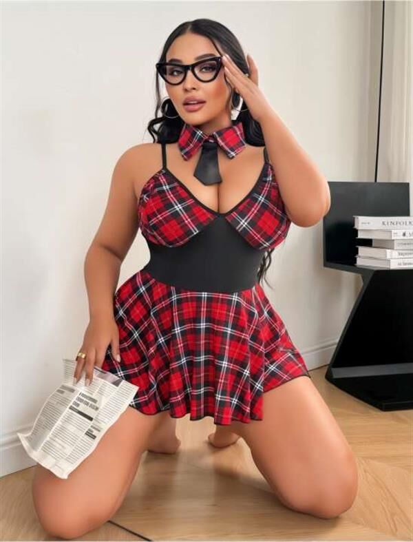 Scarlest Büyük Beden Ekoseli Kravatlı Liseli Fantezi Kostüm