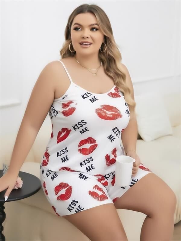 Scarlest Büyük Beden Kiss Me Öpücük Desen Pamuklu Şortlu Pijama Takımı