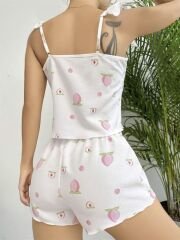 Scarlest Pamuklu Beyaz Üstüne Çiçek Desen Fırfır Askılı Şortlu Pijama Takımı