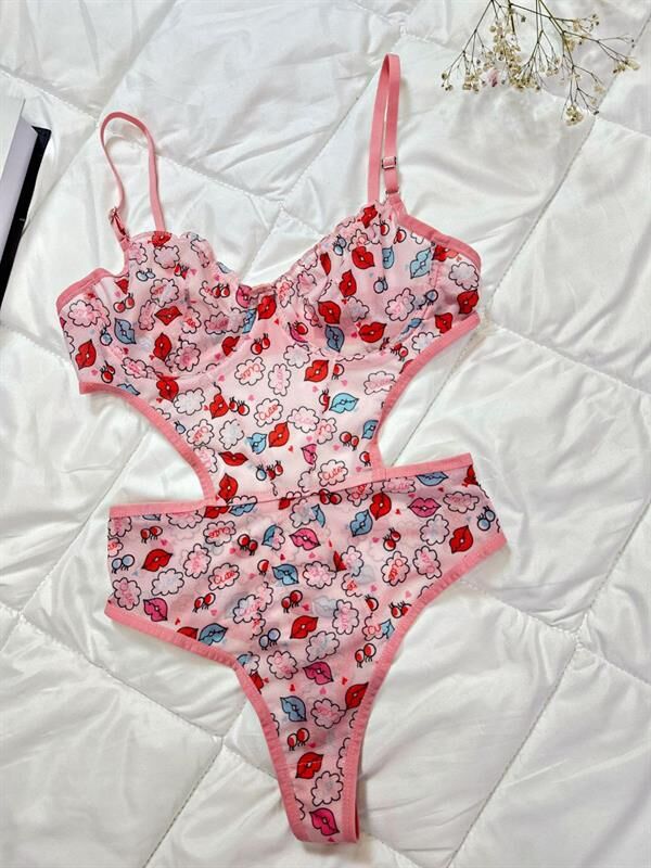 Scarlest Öpücük Desenli Pembe Bodysuit