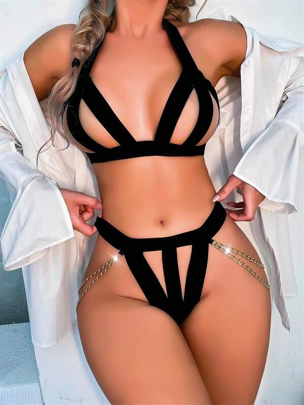 Scarlest Zincir Detaylı Fantezi Sütyen Külot Takım