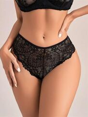 Scarlest Siyah Dantel İşlemeli Arkası Kalp Detaylı Fantezi String Tanga