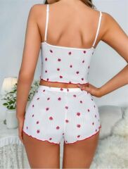 Scarlest Beyaz Çilek Desenli Askılı Şortlu Pijama Takımı