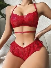 Scarlest Kırmızı Dantel İşlemeli Fantezi Şık Sütyen Külot Takımı