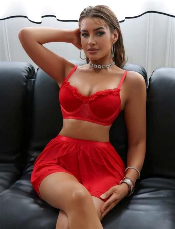 Scarlest Kırmızı Tül Fırfırlı Etekli Sütyen Takım