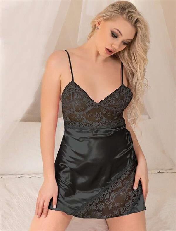 Scarlest Siyah Dantel İşlemeli İnce Askılı Saten Kısa Fantezi Gecelik